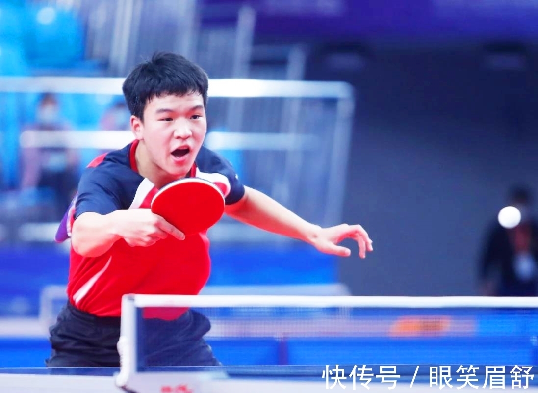 他的扑救反 他的扑救反