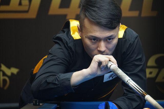 现突出的攻 现突出的攻